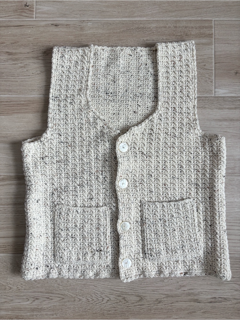 Vintage Crochet Knit Sweater Vest Patch Pockets Cream Handmade Women’s Size XXL